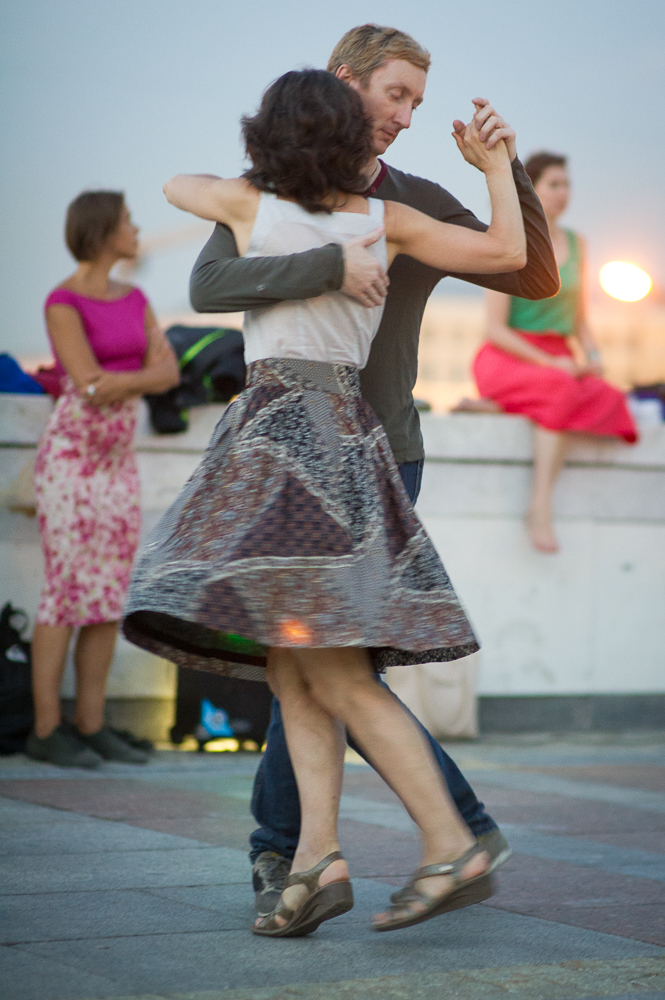 милонга аргентинское танго мост патриарший танец